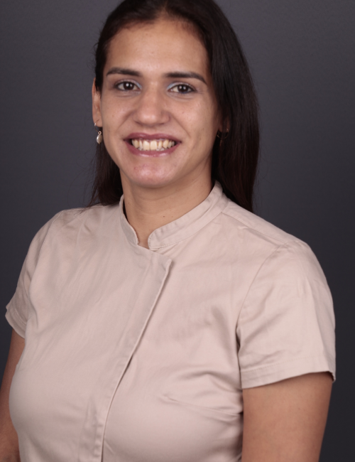 Rita González Ramírez, en la Clínica Ojeda Perestelo, encargada del cuidado y mantenimiento de la salud bucodental.